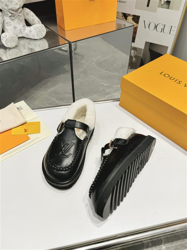 2025126104517988 300